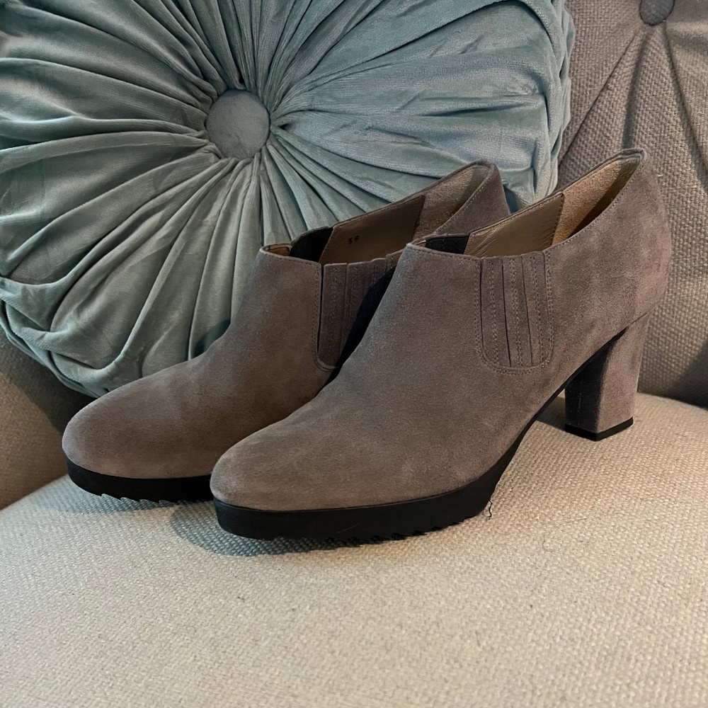 Anyi Lu Taupe Suede Ankle Boot - Euro Size 38/US Size 8
